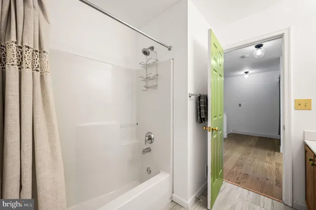 $450,000 | 1050 Square Drive, Unit 2, Phoenixville, PA 19460