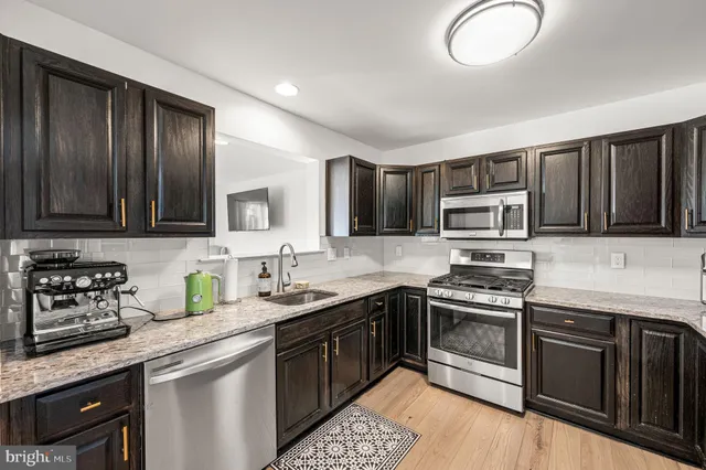 $450,000 | 1050 Square Drive, Unit 2, Phoenixville, PA 19460