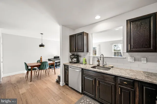 $450,000 | 1050 Square Drive, Unit 2, Phoenixville, PA 19460