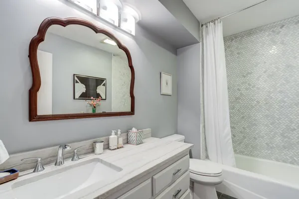 $700,000 | 109 South Lake Shore Drive, Ransom Canyon, TX 79366