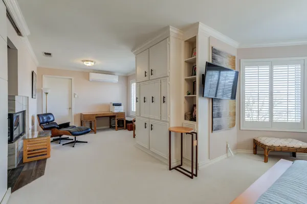 $700,000 | 109 South Lake Shore Drive, Ransom Canyon, TX 79366