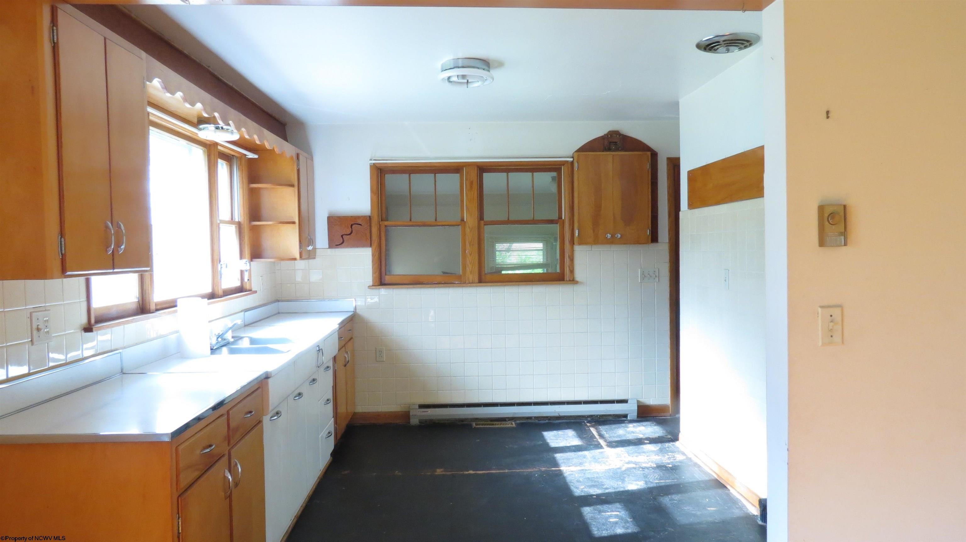 1782 Parsons Road Montrose, WV 26283 - Photo 13 of 23 Gallery Image 13