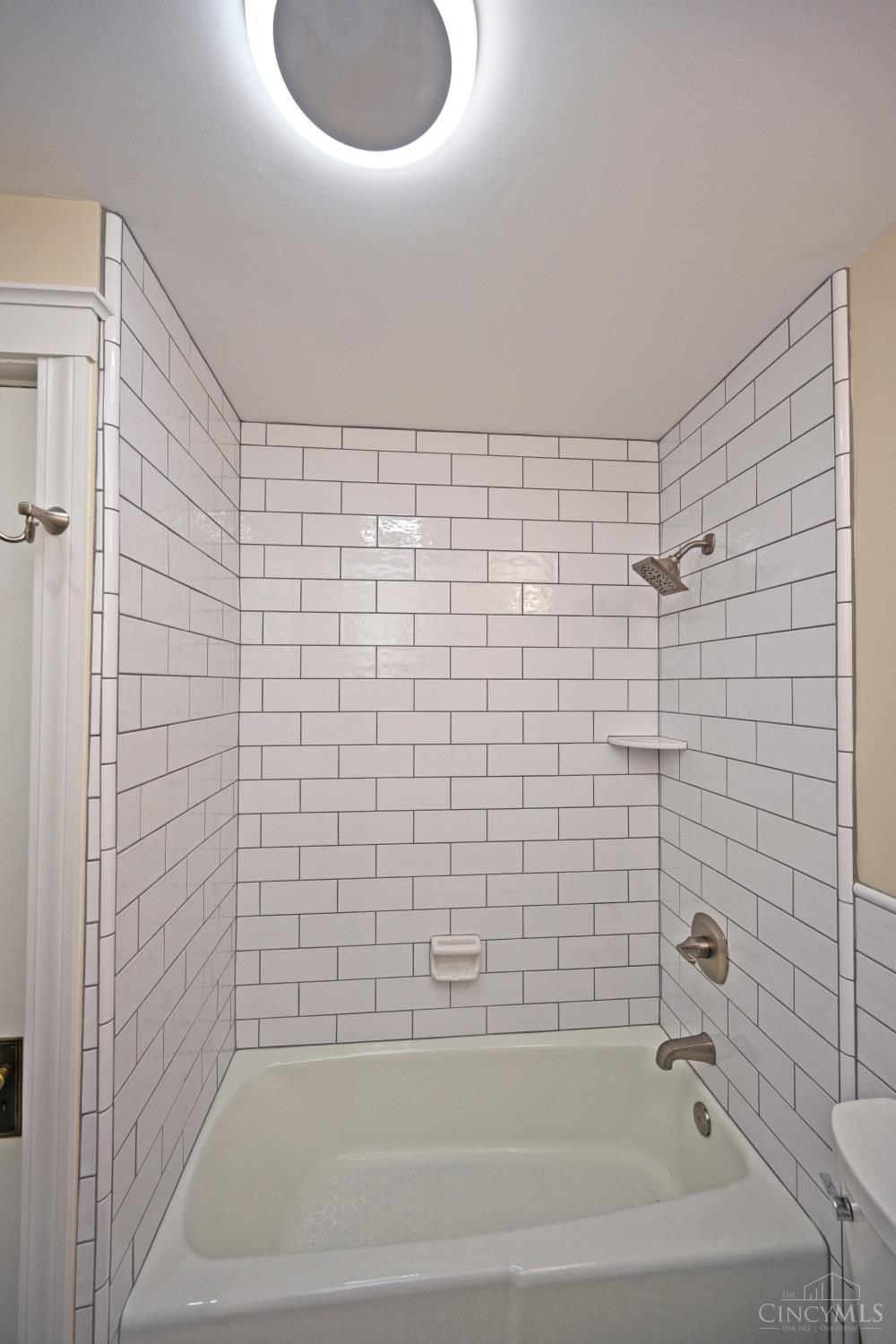 2138 Madison Road, Unit I Cincinnati, OH 45208 - Photo 40 of 41