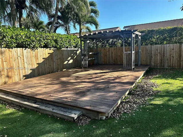 $3,600 | 4249 Southwest 154th Avenue, Miami, FL 33185