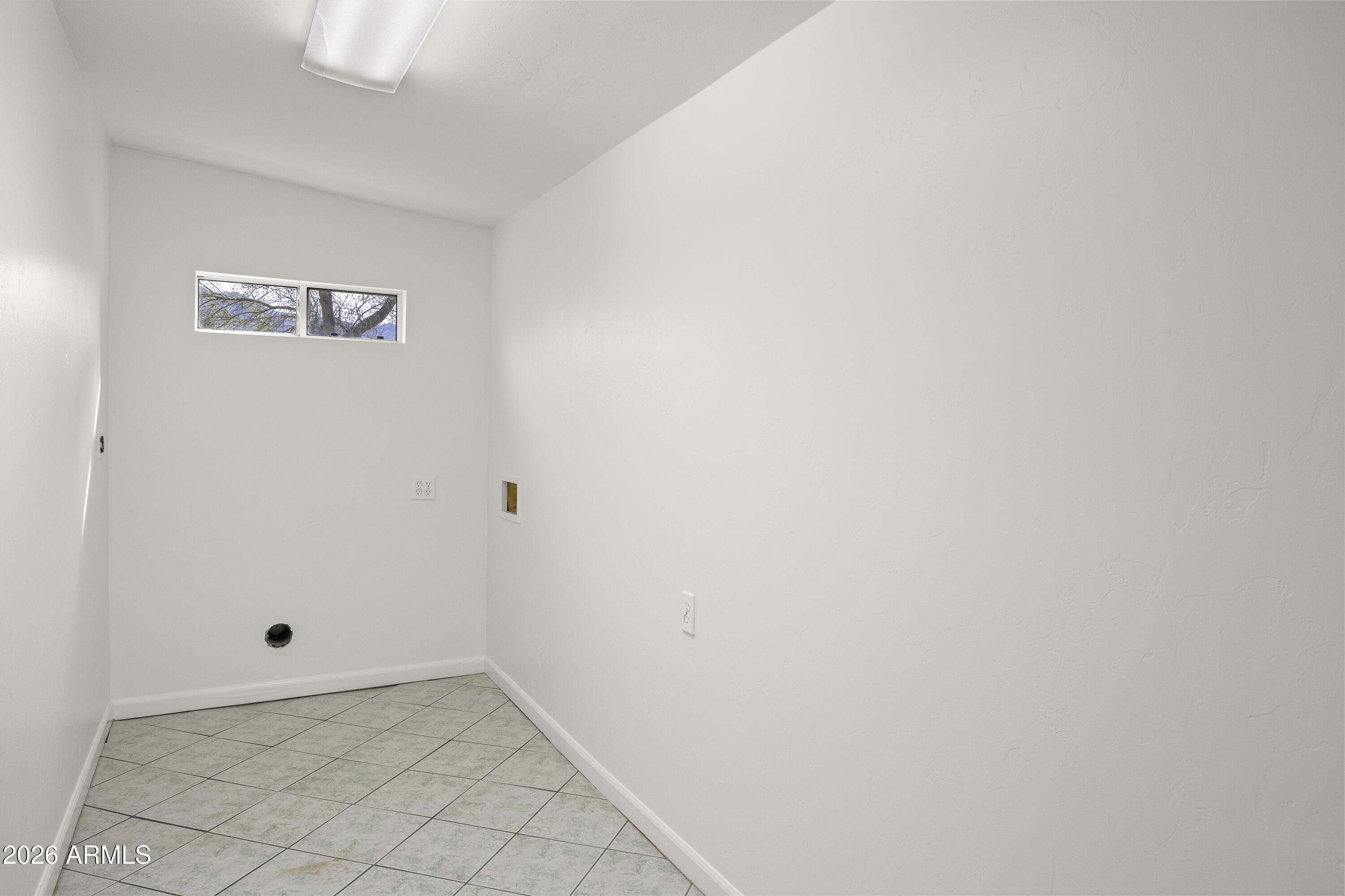 15940 North Goetz Place Tucson, AZ 85739 - Photo 20 of 37 a view of a small space