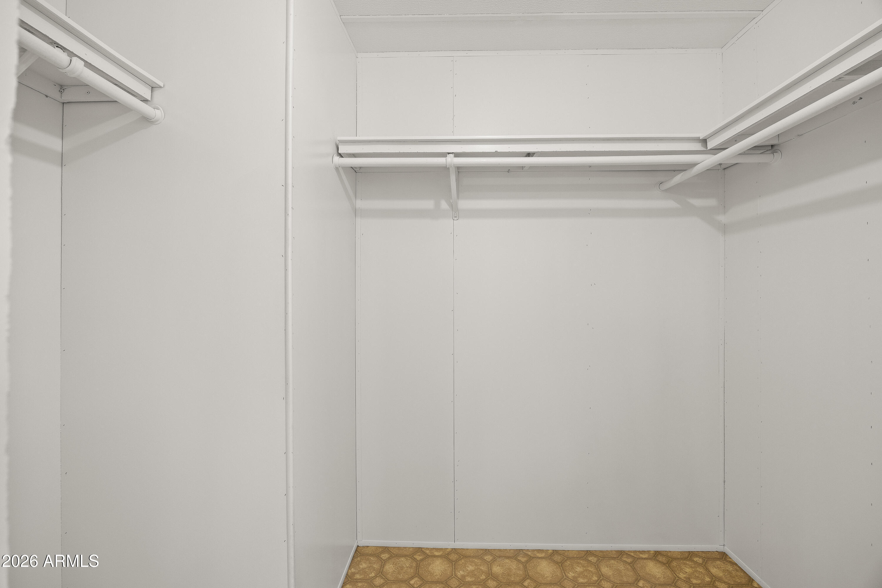15940 North Goetz Place Tucson, AZ 85739 - Photo 24 of 37 a view of closet