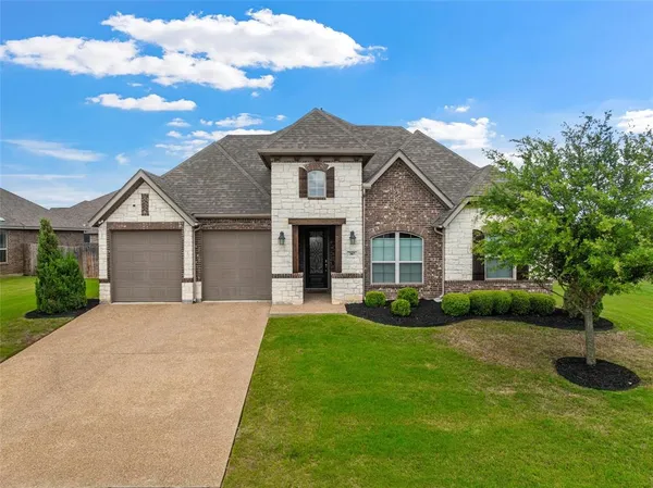 $415,000 | 307 Oak Meadow Trail, Waco, TX 76657
