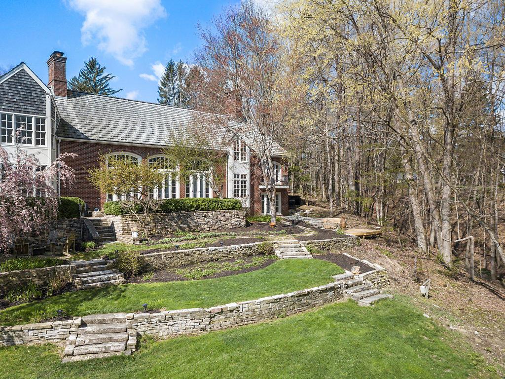 1534 Powell Road Powell, OH 43065 - Photo 17 of 126 Gallery Image 17
