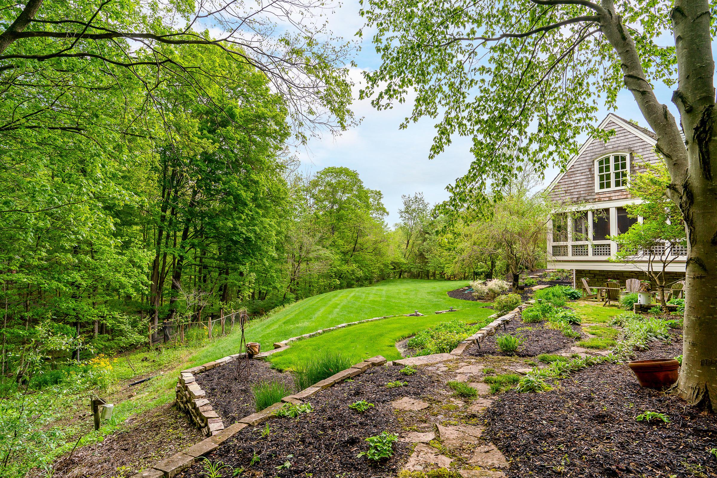 1534 Powell Road Powell, OH 43065 - Photo 43 of 126 Gallery Image 43