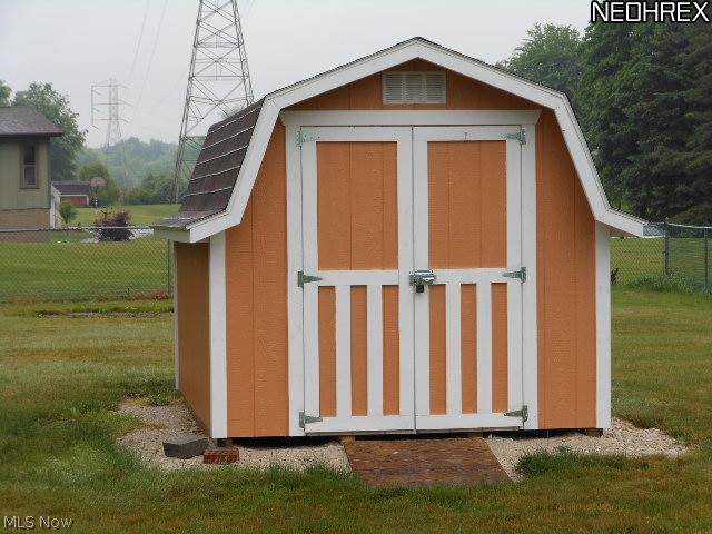 2385 Fairview Road Uniontown, OH 44685 - Photo 24 of 25