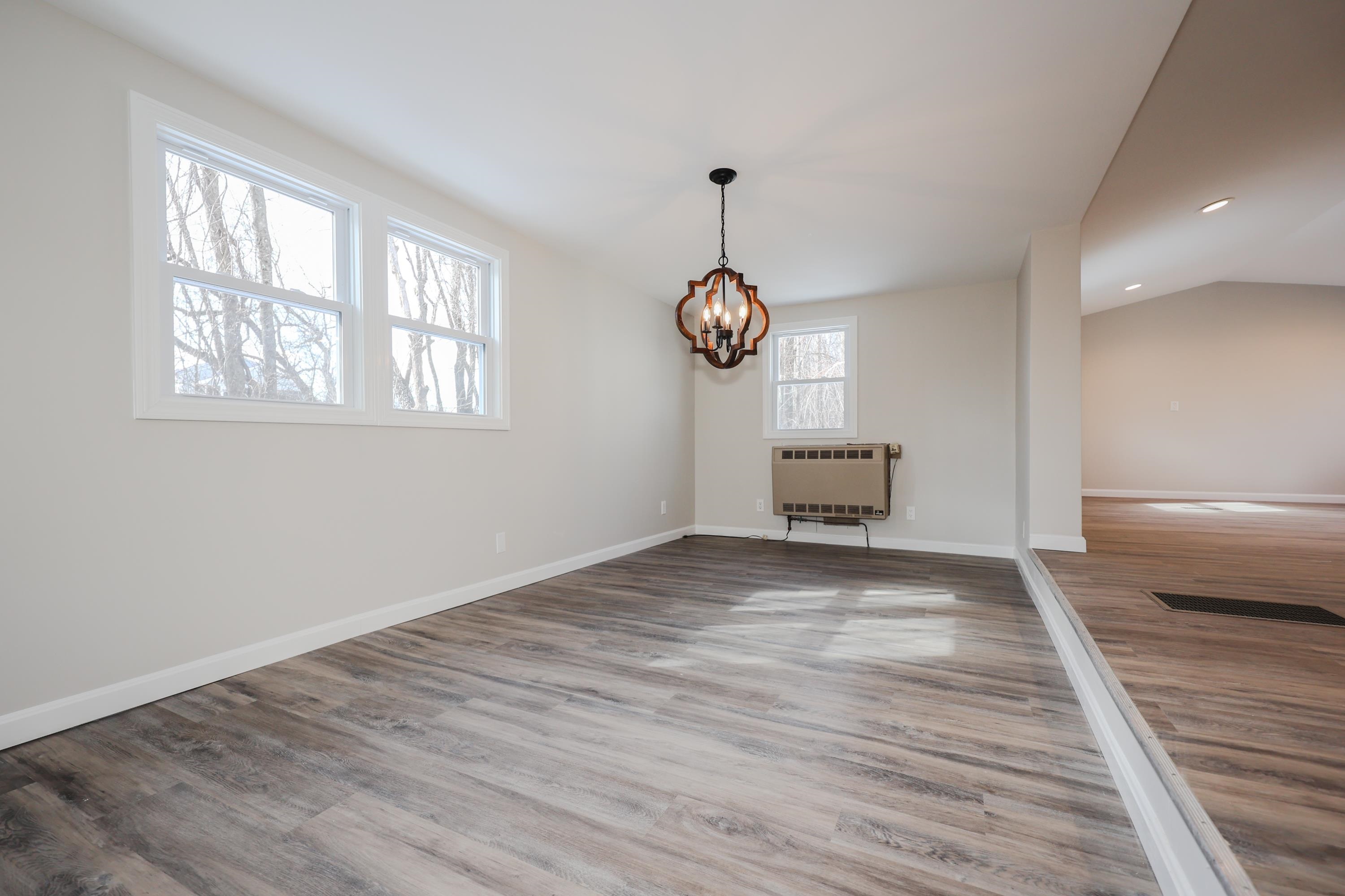173 Four Rod Road Rochester, NH 03867 - Photo 3 of 33