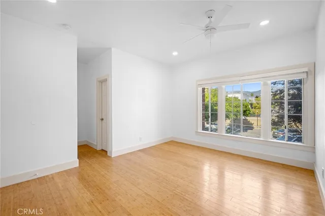 $1,700 | 228 South Kenwood Street, Unit 208, Glendale, CA 91205