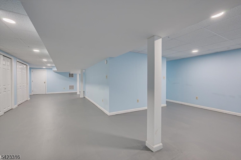 9 Stirrup Way Princeton, NJ 08540 - Photo 40 of 50 an empty room with a empty space