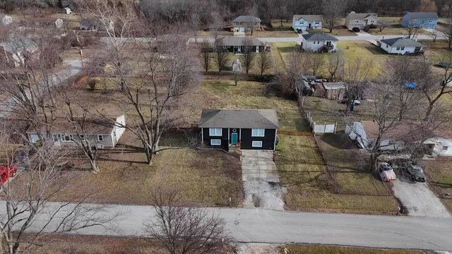 $285,000 | 17403 Monte Verde Drive, Belton, MO 64012