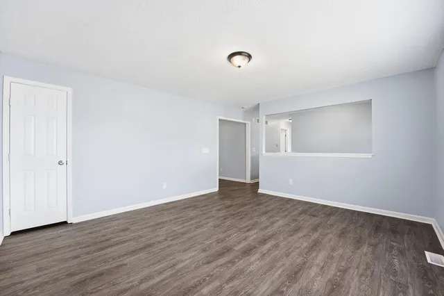 $285,000 | 17403 Monte Verde Drive, Belton, MO 64012