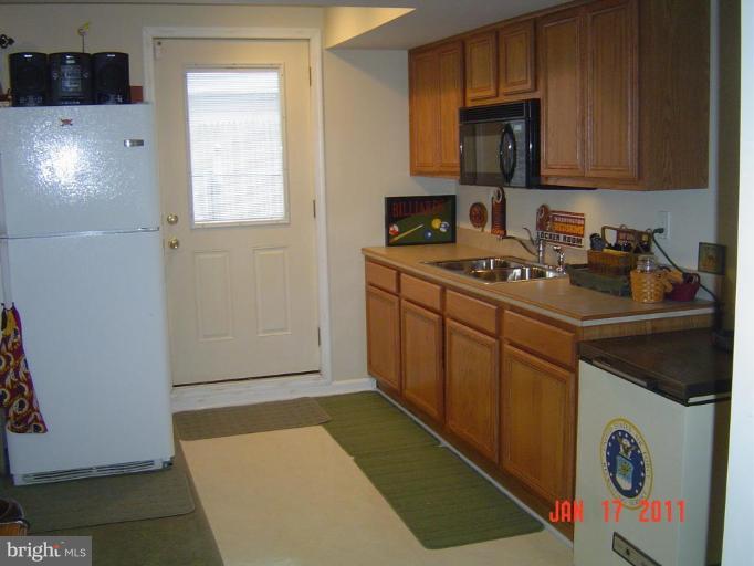 5919 Michael Road Waldorf, MD 20601 - Photo 29 of 30 Kitchenette in Rec Room