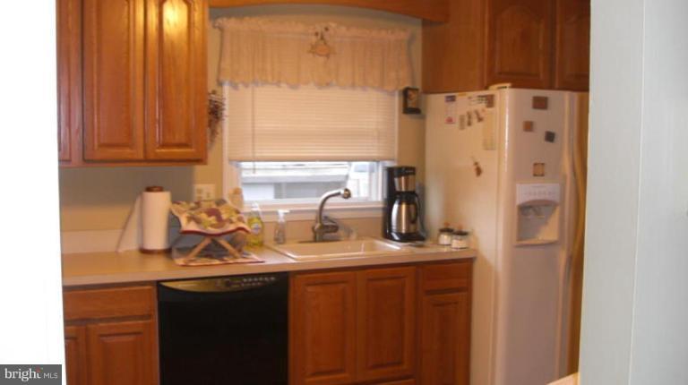 Large Country Kitchen