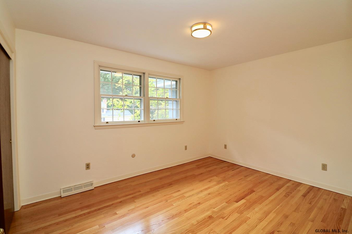 36 Devon Road Bethlehem, NY 12054 - Photo 11 of 18 Photo 11