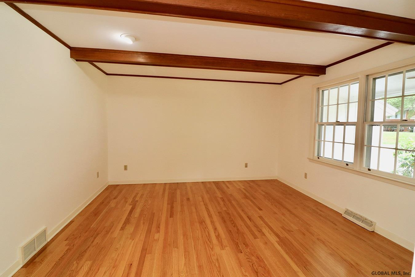 36 Devon Road Bethlehem, NY 12054 - Photo 7 of 18 Photo 7