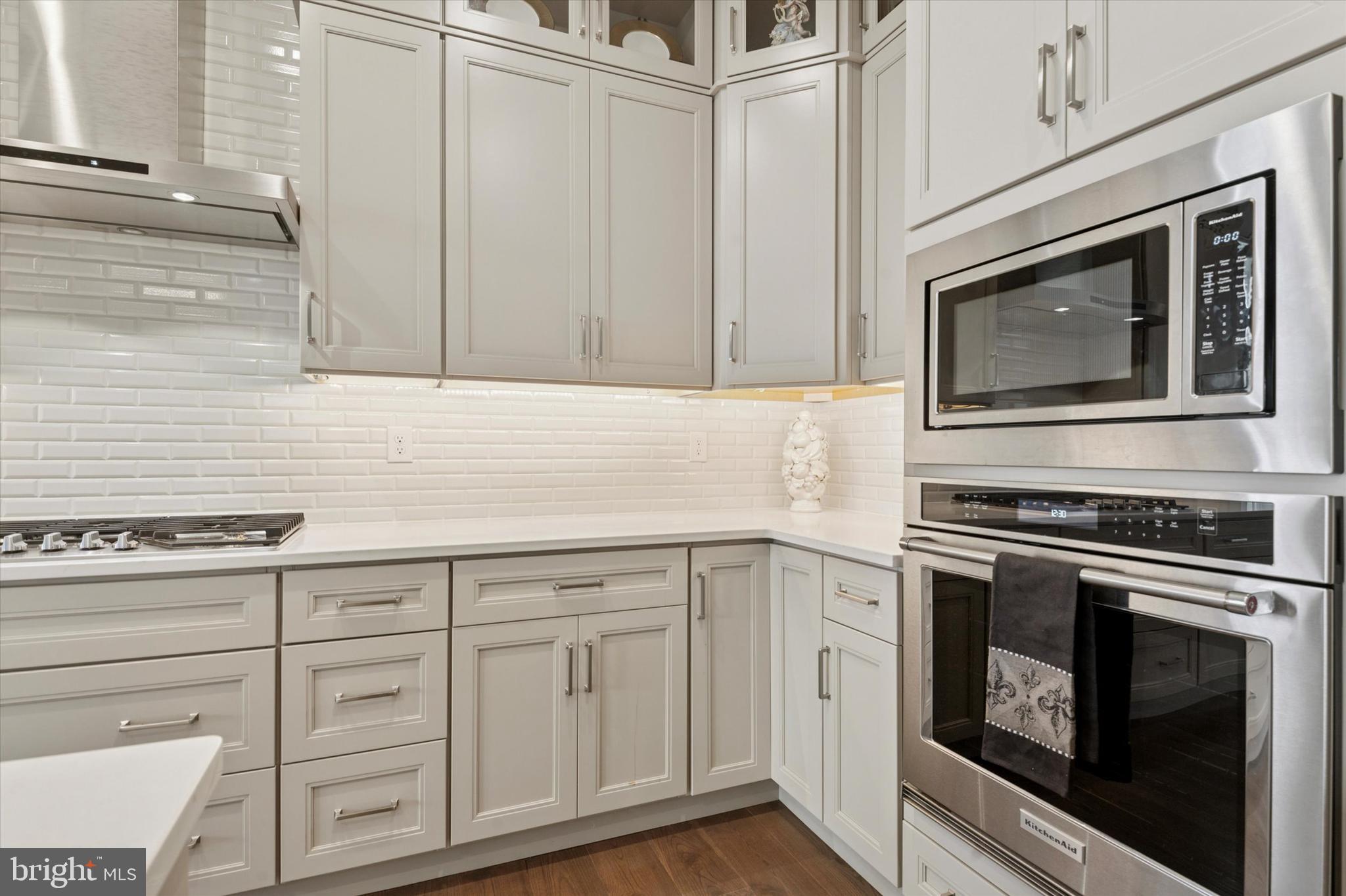 709 Appaloosa Road Downingtown, PA 19335 - Photo 9 of 35 Gallery Image 9