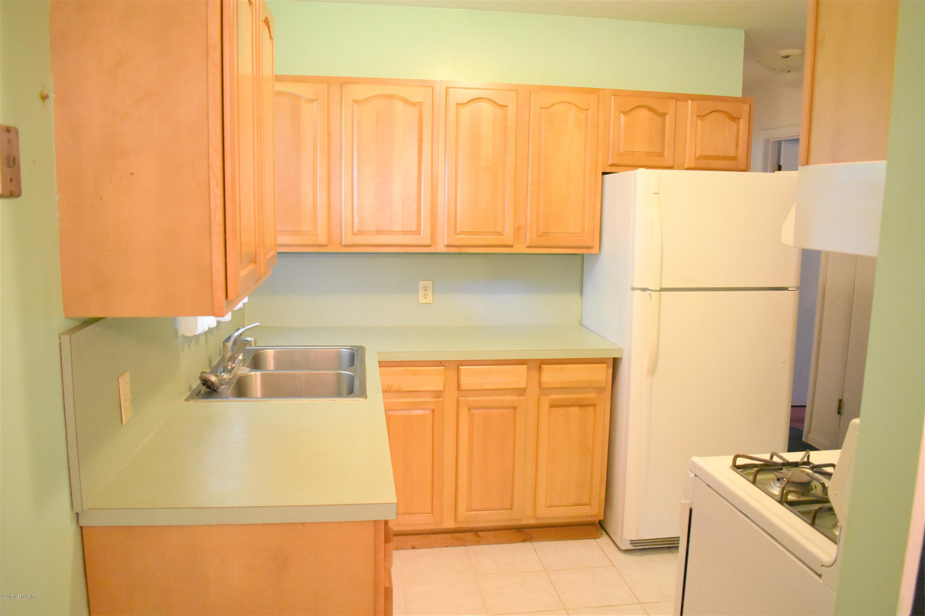 10643 Dodd Road Jacksonville, FL 32218 - Photo 8 of 8 doddkitchen