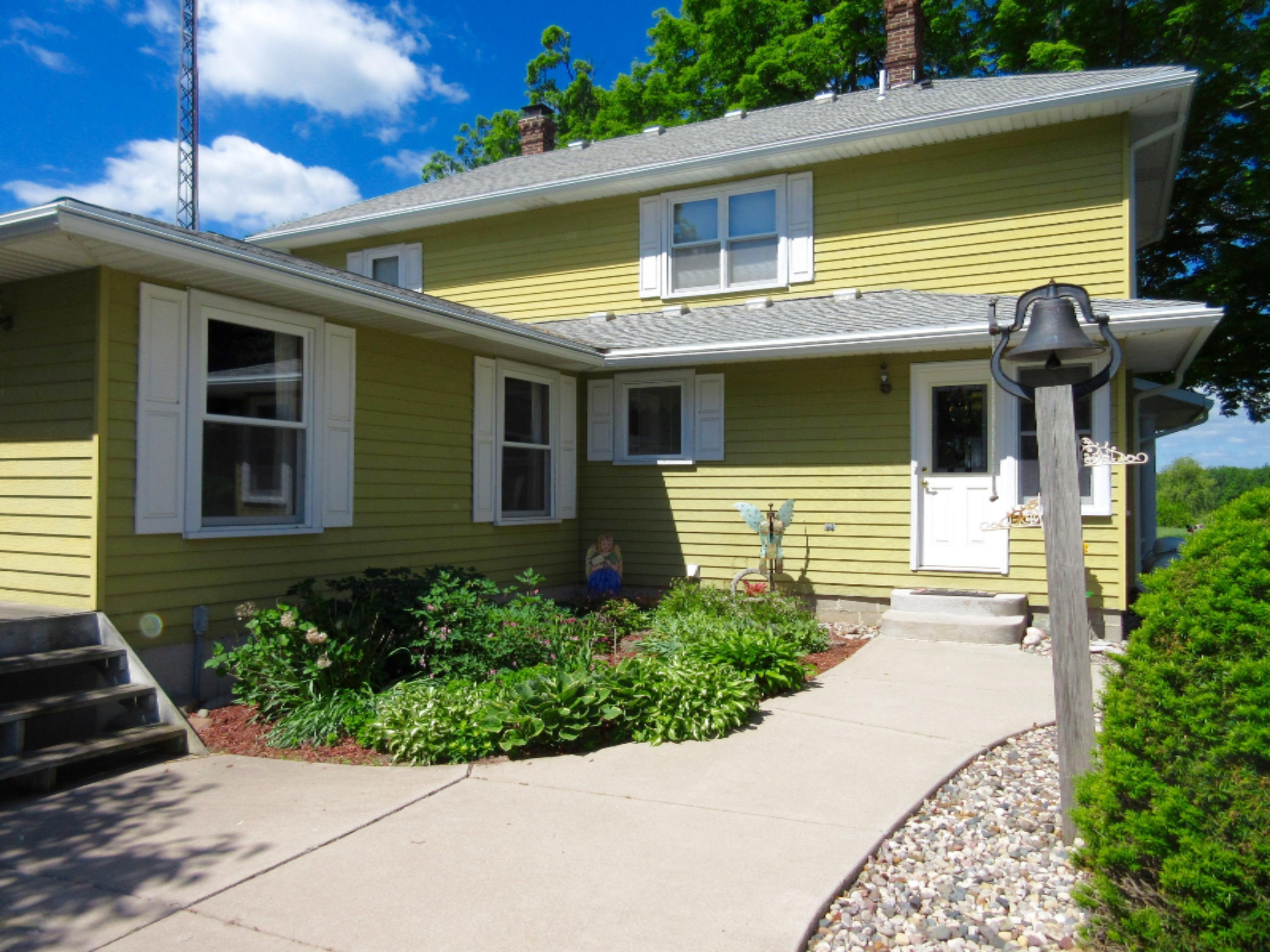 9119 Collins Road Sheridan, MI 48884 - Photo 9 of 47 IMG_2868
