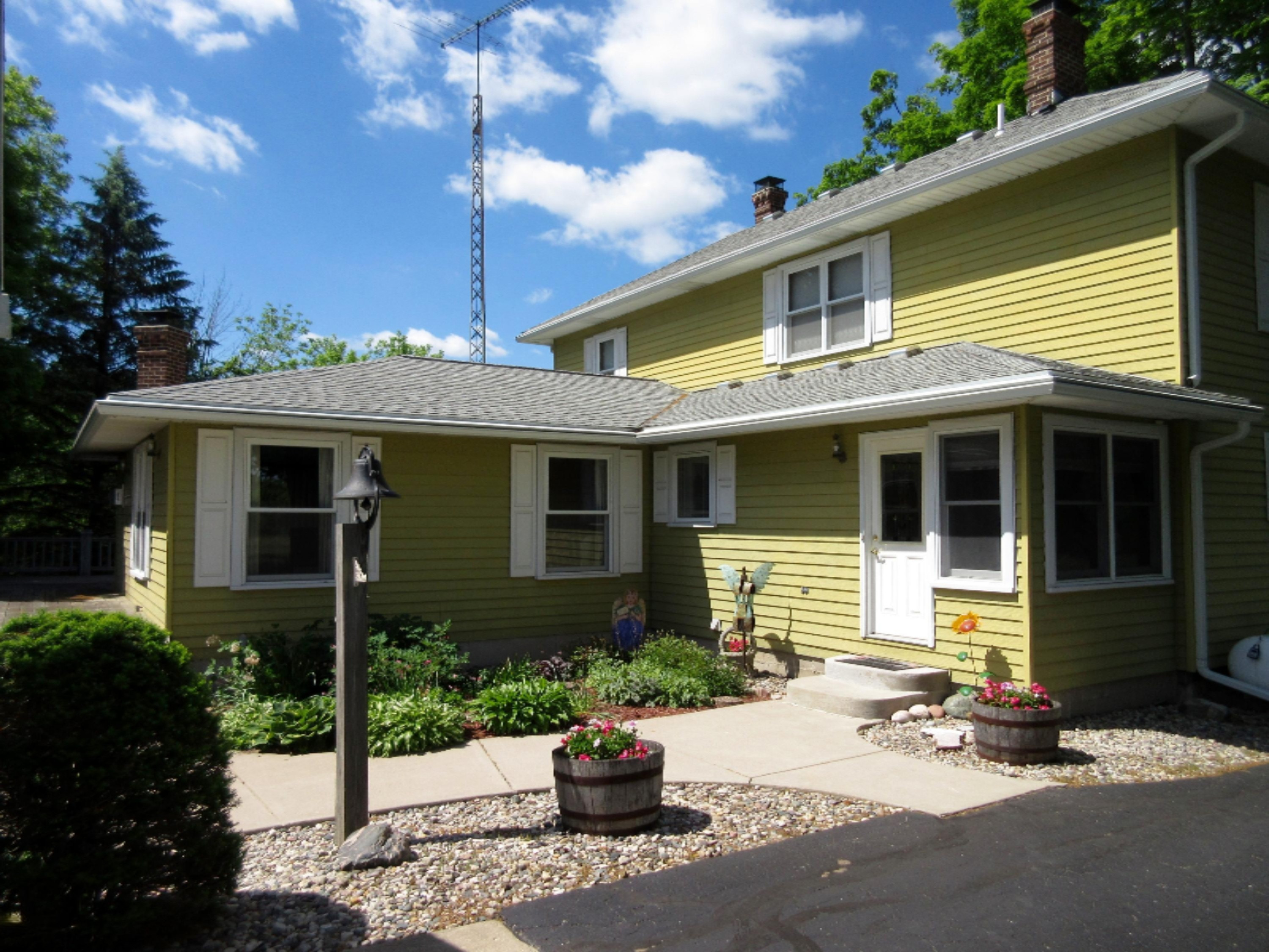 9119 Collins Road Sheridan, MI 48884 - Photo 10 of 47 IMG_2875