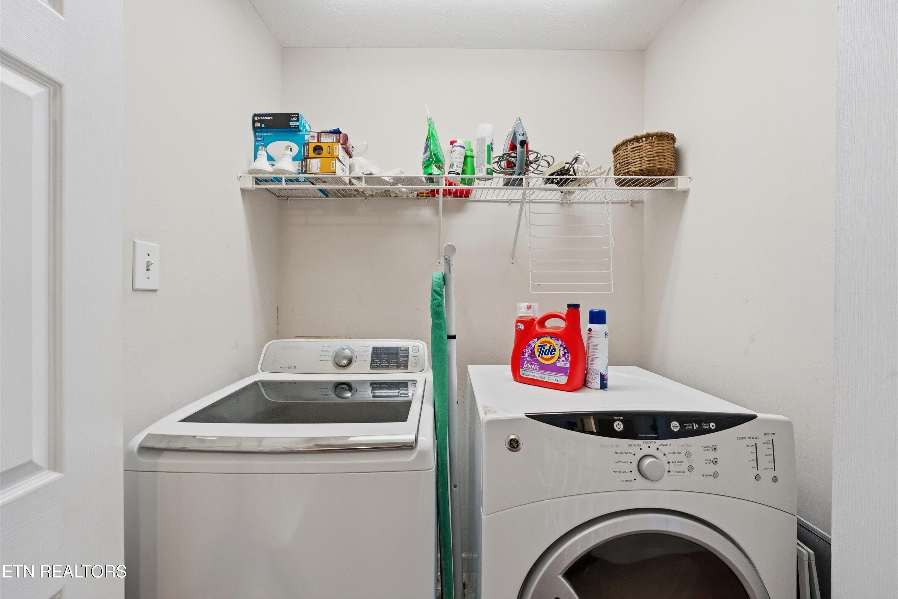 11633 Loblolly Lane Knoxville, TN 37934 - Photo 27 of 40 Utility Room