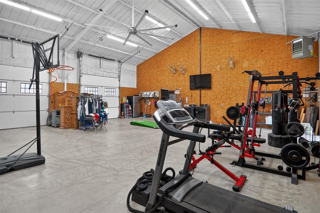 1524 County Road Sumner, TX 75486 - Photo 28 of 35 Attached 40 x40 shop with 14 ft walls