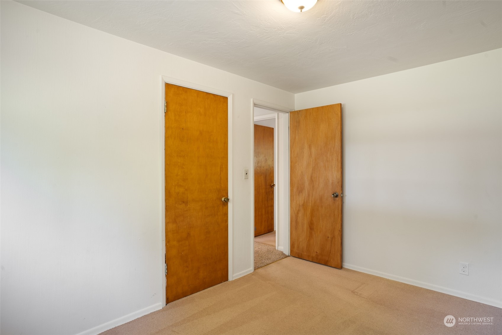 3485 Dyes Inlet Road Northwest Bremerton, WA 98312 - Photo 15 of 24 Gallery Image 15