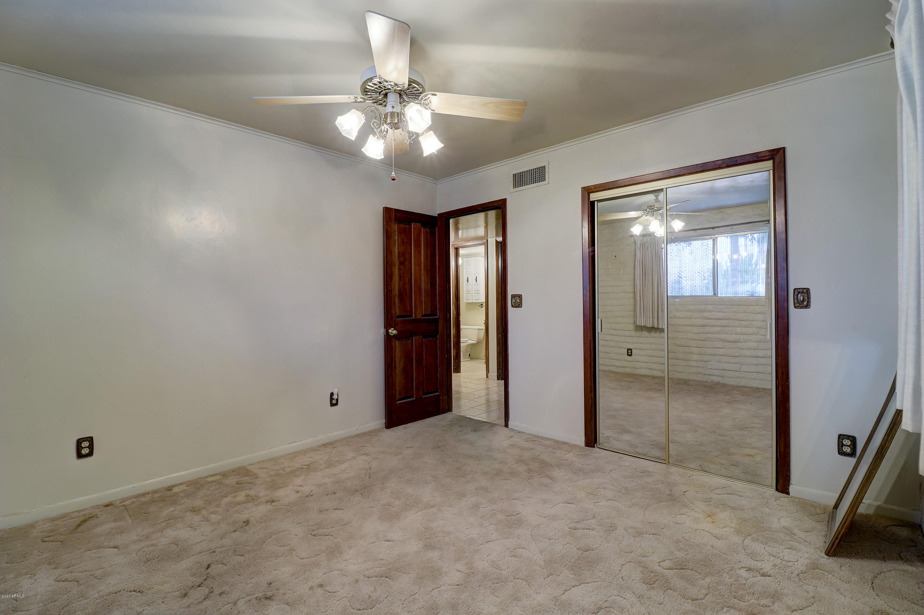 2412 West Dobbins Road Phoenix, AZ 85041 - Photo 17 of 38 B (10)