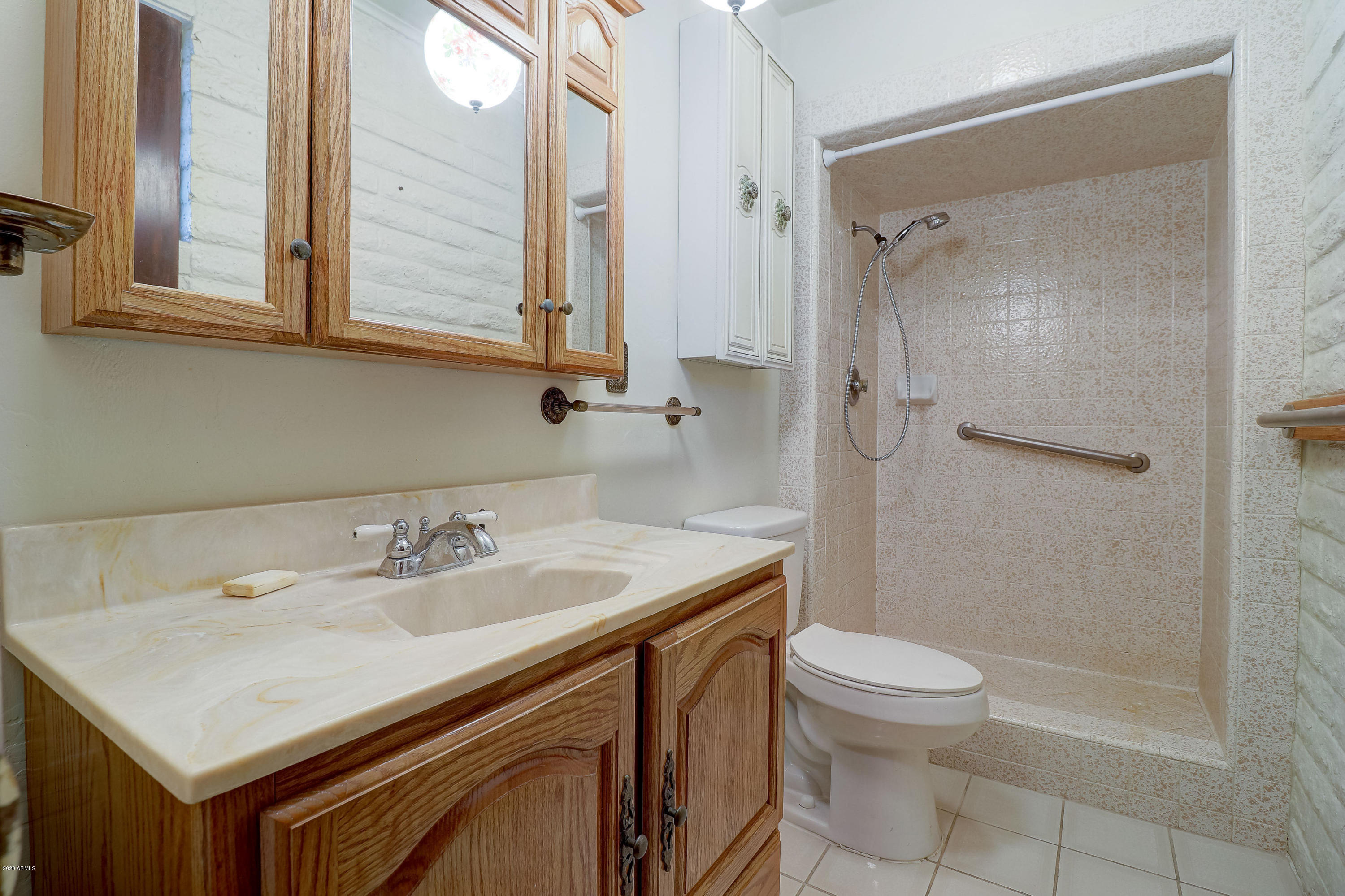 2412 West Dobbins Road Phoenix, AZ 85041 - Photo 21 of 38 B (14)