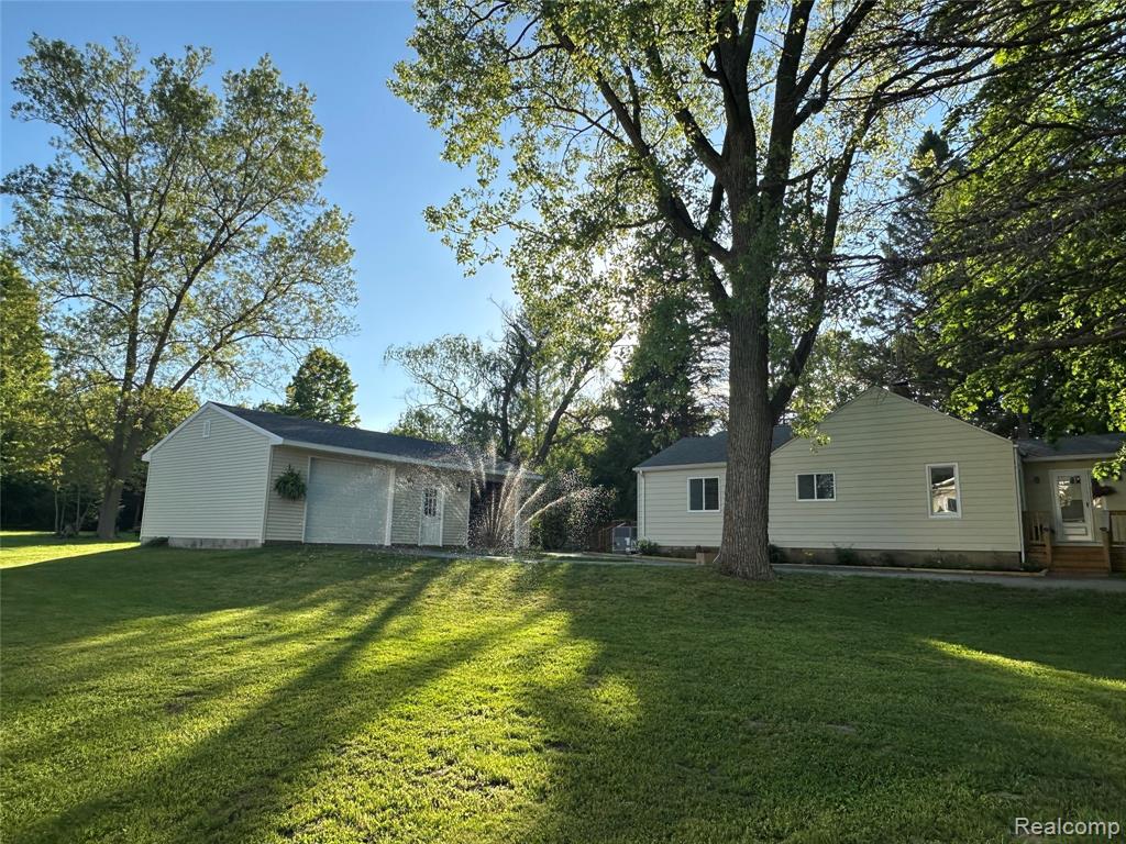 6161 East River Road Flushing, MI 48433 - Photo 58 of 63