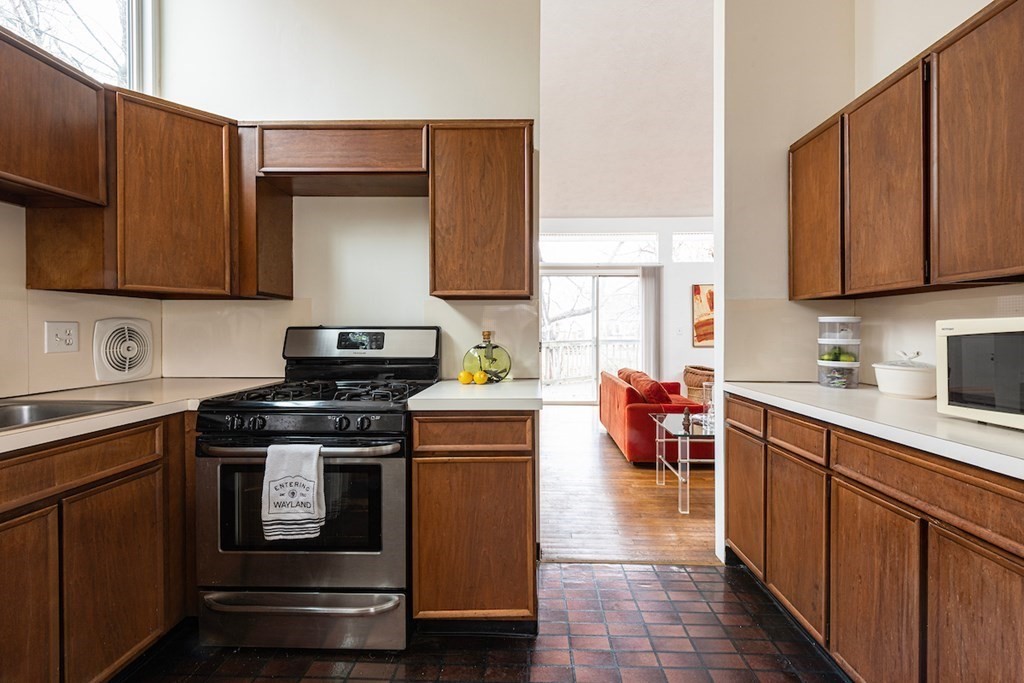 25 Joyce Road Wayland, MA 01778 - Photo 15 of 28 Gallery Image 15