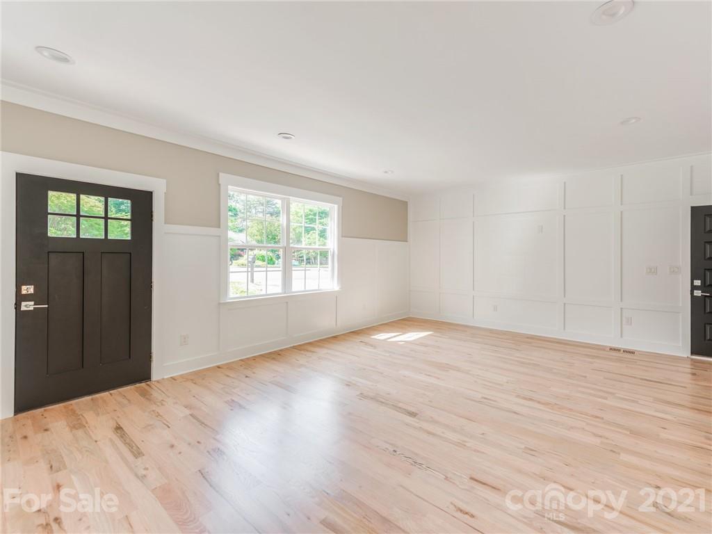 1718 Hoffman Road Gastonia, NC 28054 - Photo 5 of 24 Gallery Image 5