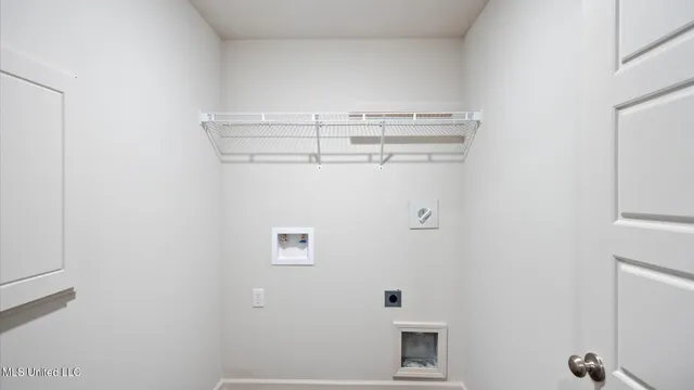 $287,900 | 229 Raulston Drive, Byram, MS 39272