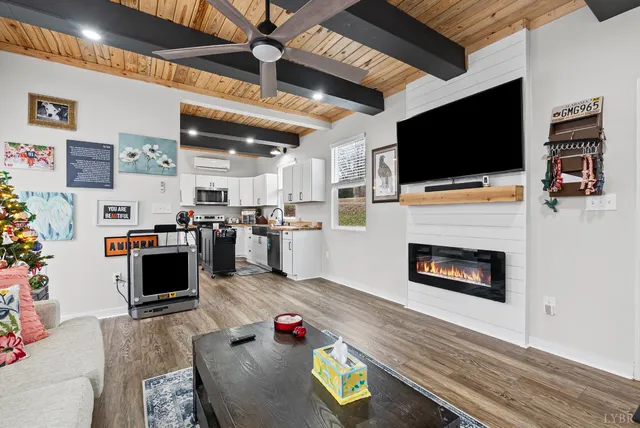 $299,900 | 634 Selene Street, Lynchburg, VA 24503