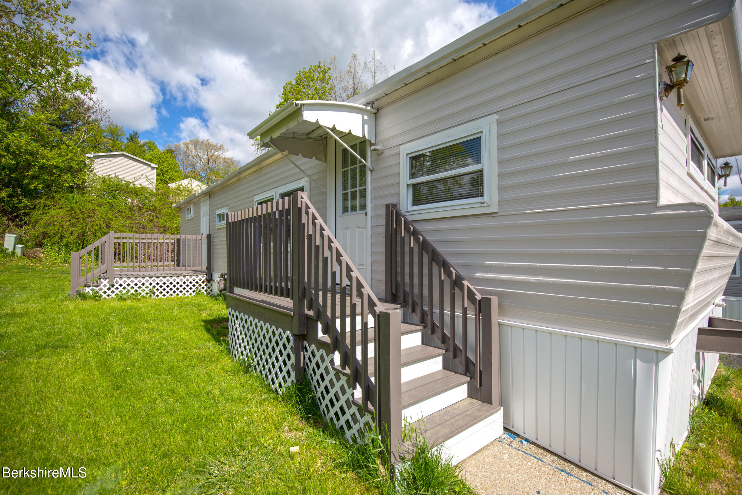 405 Pittsfield Road, Unit LOT F2 Lenox, MA 01240 - Photo 16 of 23 Side View