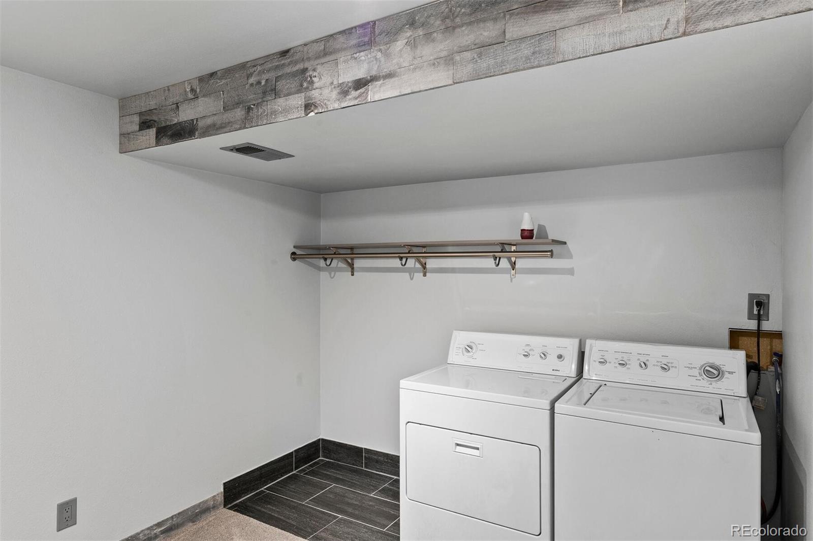 9558 Pendleton Drive Highlands Ranch, CO 80126 - Photo 24 of 33 Gallery Image 24