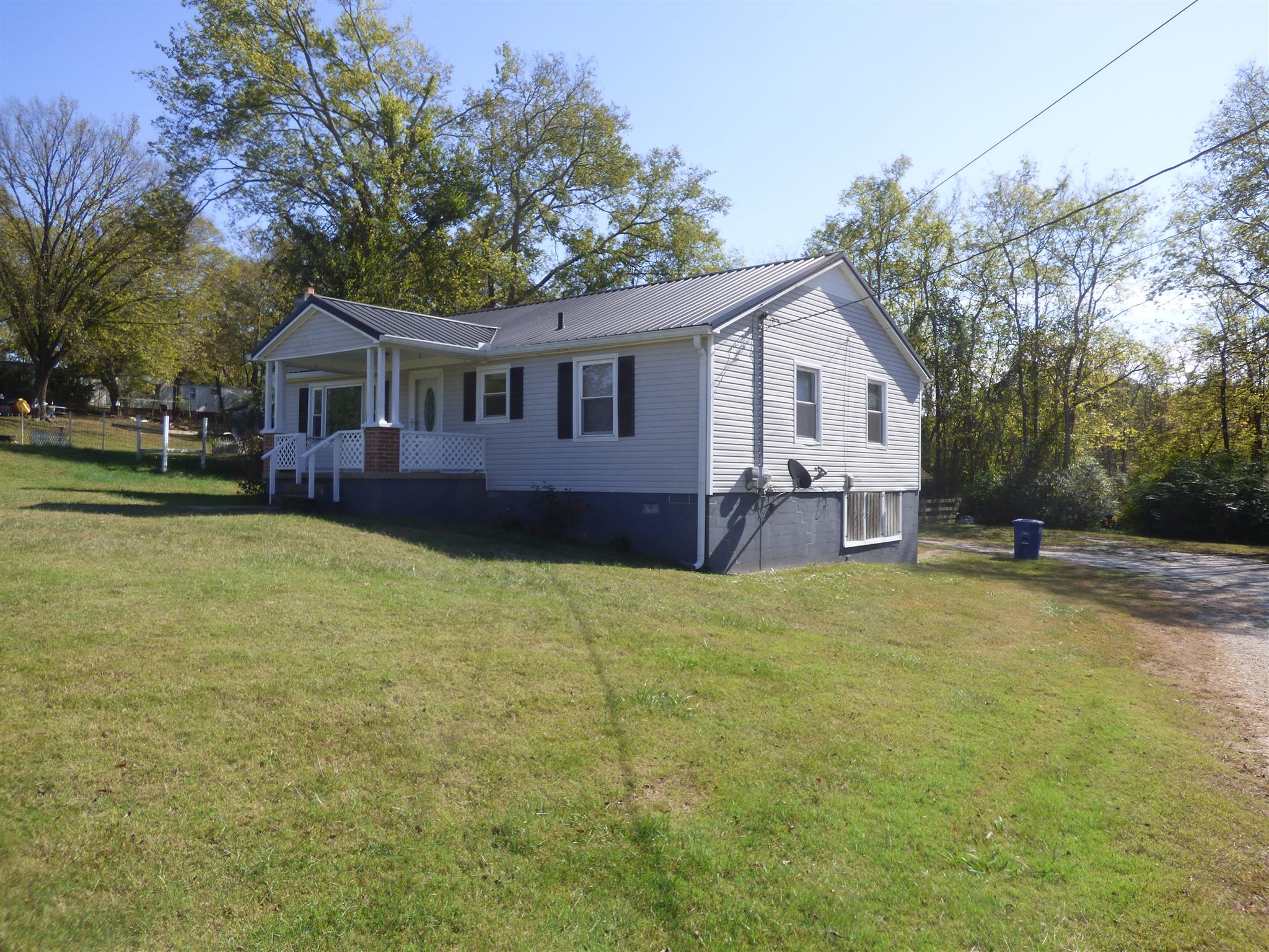 a house view with a outdoor space