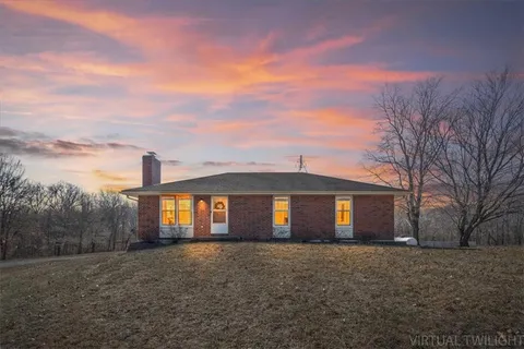 $454,950 | 9007 Dry Dock Drive, Liberty, MO 64068