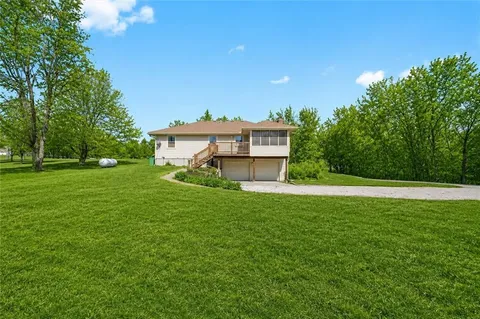 $434,950 | 9007 Dry Dock Drive, Liberty, MO 64068