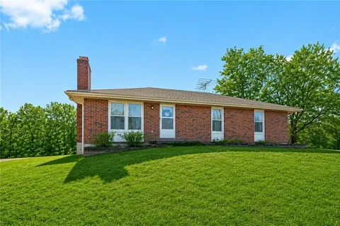 $434,950 | 9007 Dry Dock Drive, Liberty, MO 64068