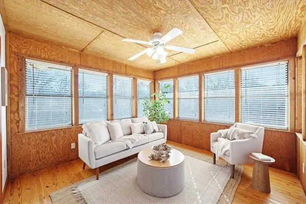 $434,950 | 9007 Dry Dock Drive, Liberty, MO 64068