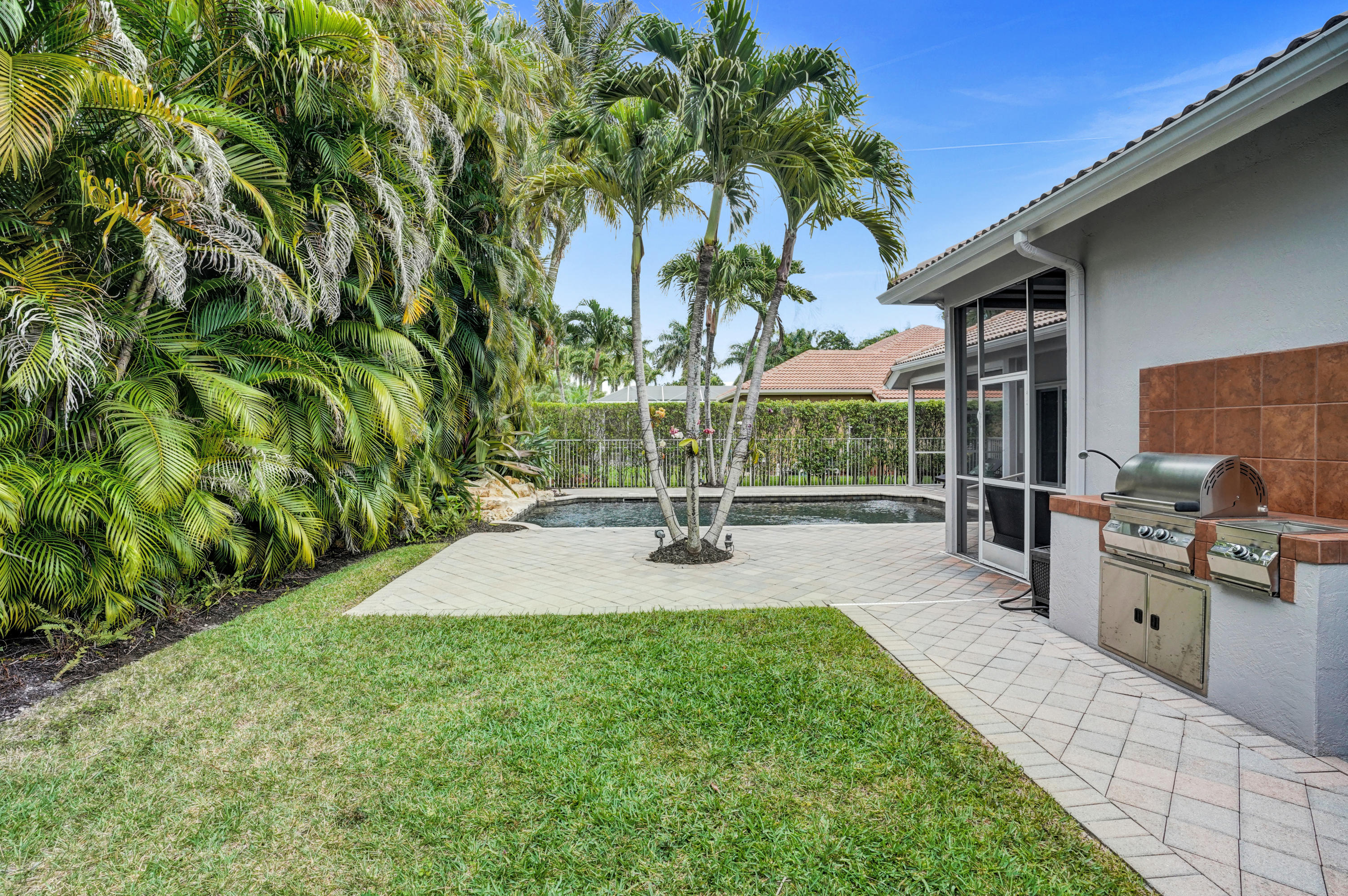 21231 Falls Ridge Way Boca Raton, FL 33428 - Photo 35 of 39 Back yard