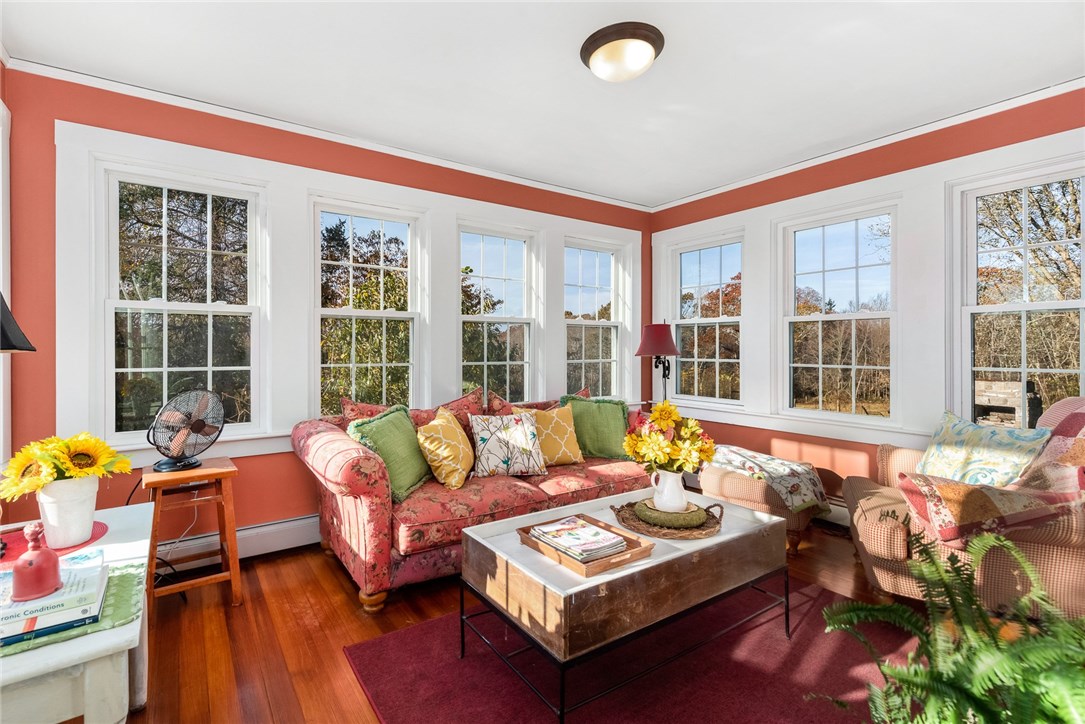 1315 Gilbert Stuart Road North Kingstown, RI 02874 - Photo 8 of 34