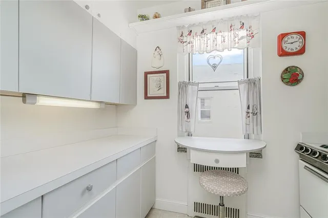 $378,800 | 760 67th Street, Unit 6J | Dyker Heights