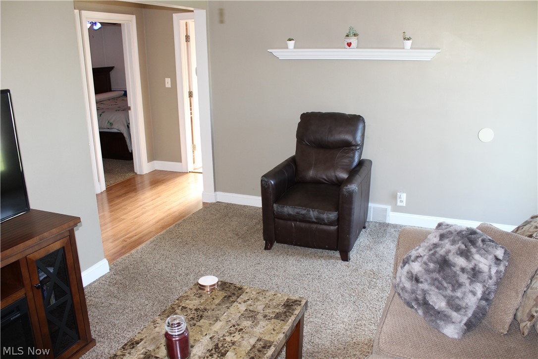 32018 Pendley Road Willowick, OH 44095 - Photo 11 of 35