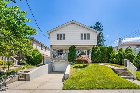 $1,588,000 | 64-61 230th Street | Oakland Gardens