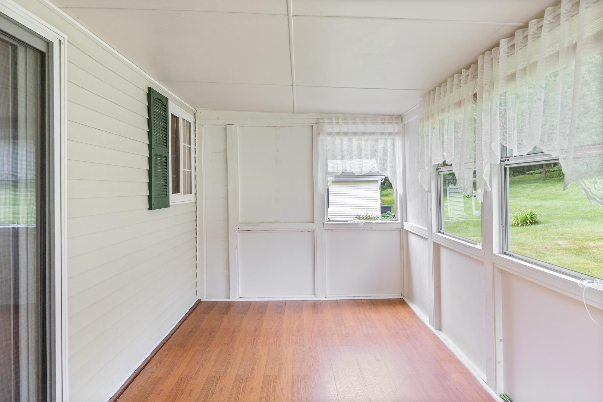 223 Stonehill Road Williston, VT 05495 - Photo 10 of 40 Gallery Image 10